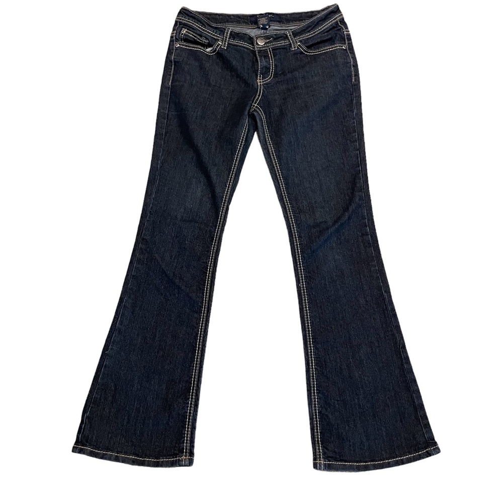 Earl Flare Leg Mid Rise Y2K Jeans.  Size 9